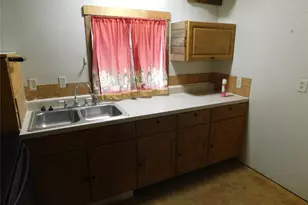 116 S Brewster St, Rising Star, TX 76471 - Photo 10