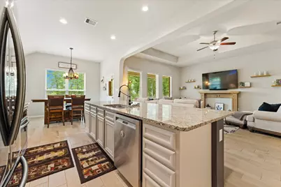 4626 Axis Trail, Conroe, TX 77303 - Photo 10