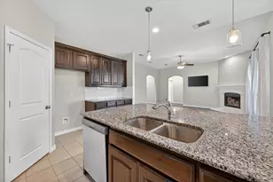 7920 Wilson Cliff Ct, White Settlement, TX 76108 - Photo 16