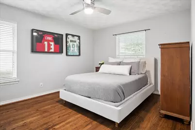 10025 Lanshire Drive, Dallas, TX 75238 - Photo 12