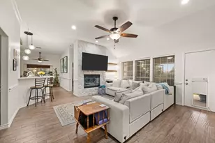 2605 Briargrove Dr, Hurst, TX 76054 - Photo 12