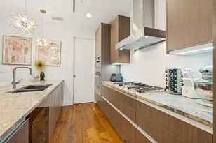 3130 N Harwood St, Dallas, TX 75201 - Photo 12