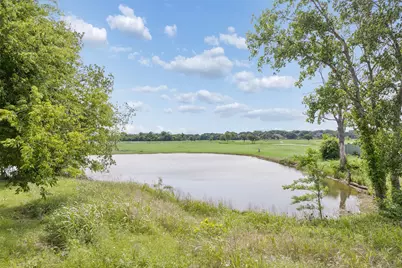 801 Country Club Place, Grand Prairie, TX 75052 - Photo 26