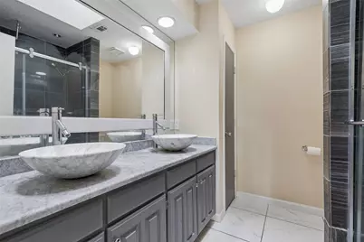 801 Country Club Place, Grand Prairie, TX 75052 - Photo 18