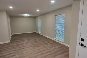 3317 S Edelweiss Dr, Grand Prairie, TX 75052 - Photo 14