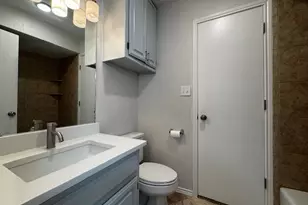 1118 Kathy Ln, Lewisville, TX 75067 - Photo 14