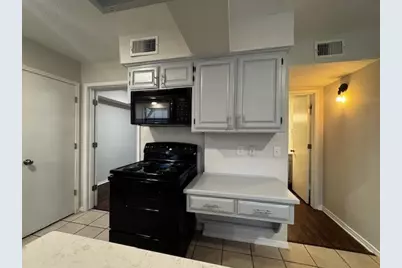 1118 Kathy Lane, Lewisville, TX 75067 - Photo 8