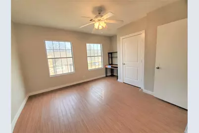 2223 N Locust Street, Denton, TX 76209 - Photo 30