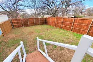 2223 N Locust St, Denton, TX 76209 - Photo 32