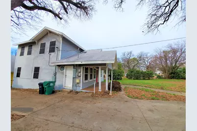2223 N Locust Street, Denton, TX 76209 - Photo 8