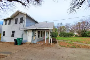 2223 N Locust St, Denton, TX 76209 - Photo 8