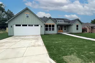 911 Van Winkle St, Weatherford, TX 76086 - Photo 32