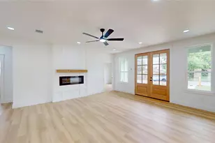 911 Van Winkle St, Weatherford, TX 76086 - Photo 4