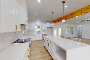 911 Van Winkle St, Weatherford, TX 76086 - Photo 10