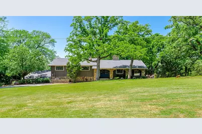 42 Hidden Valley Airpark, Shady Shores, TX 76208 - Photo 2