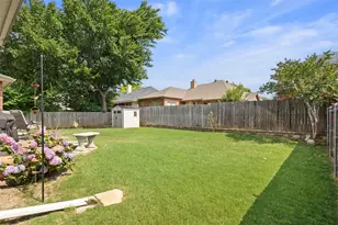 2307 Bear Run Rd, Arlington, TX 76001 - Photo 30