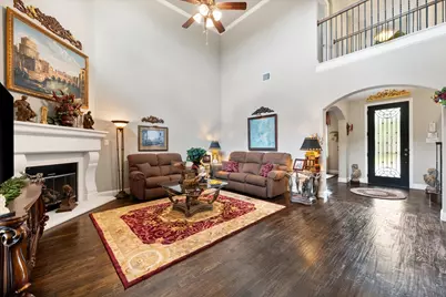 5416 Runnymede Court, Arlington, TX 76016 - Photo 4