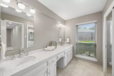 9060 Stone Creek Place, Dallas, TX 75243 - Photo 24