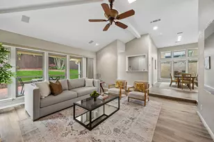 9060 Stone Creek Pl, Dallas, TX 75243 - Photo 8