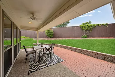 9060 Stone Creek Place, Dallas, TX 75243 - Photo 30