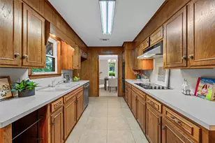 3301 Loma Vista Dr, Waco, TX 76708 - Photo 8