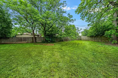 3301 Loma Vista Drive, Waco, TX 76708 - Photo 26