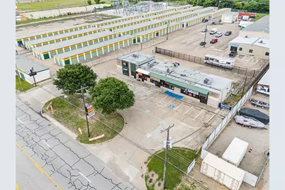 2712-2720 W Division St, Arlington, TX 76012 - Photo 2