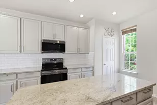 207 Moonlight Dr, Euless, TX 76039 - Photo 12