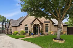 8953 Stratford Dr, North Richland Hills, TX 76182 - Photo 1