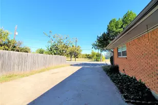 1200 Bryn Mawr Pl, Denton, TX 76201 - Photo 38