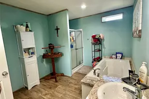 190 Railroad Dr, Mabank, TX 75156 - Photo 12