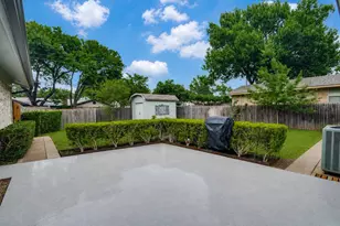 3817 Crestpark Dr, Farmers Branch, TX 75244 - Photo 28