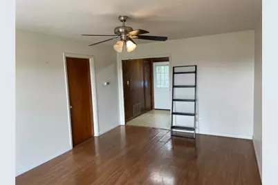 409 Royal Street #Apt 5, Athens, TX 75751 - Photo 2