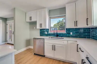 9209 Rustown Drive, Dallas, TX 75228 - Photo 10