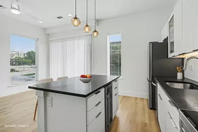 2217 N Fitzhugh Avenue #203, Dallas, TX 75204 - Photo 18