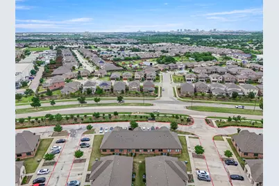 4425 Plano Parkway #703, Carrollton, TX 75010 - Photo 8