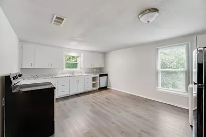 821 Bond Street, Fort Worth, TX 76114 - Photo 22