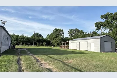 198 Railroad Drive, Mabank, TX 75156 - Photo 6