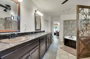 5102 Largo Dr, De Cordova, TX 76049 - Photo 16