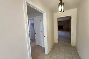 2604 Buckingham Dr, Denton, TX 76209 - Photo 2