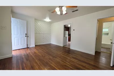 1111 Avenue A, Denton, TX 76201 - Photo 8