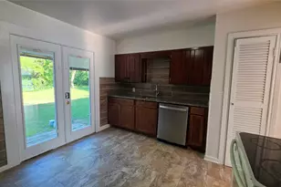 1111 Ave A, Denton, TX 76201 - Photo 6