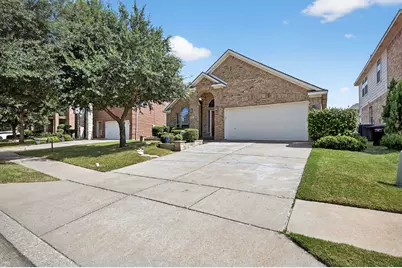 4353 Mountain Crest Drive, Fort Worth, TX 76123 - Photo 2