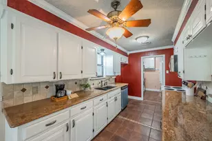 5828 Westcrest Dr W, Edgecliff Village, TX 76134 - Photo 16
