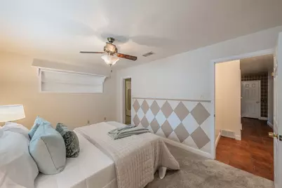 5828 Westcrest Drive W, Edgecliff Village, TX 76134 - Photo 18