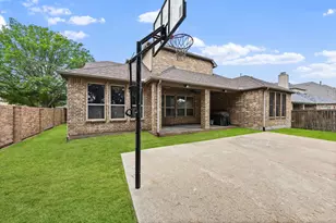 7096 Carmona, Grand Prairie, TX 75054 - Photo 30