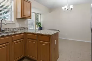10225 Maverick Dr, Fort Worth, TX 76108 - Photo 12
