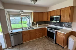 2116 Placid Dr, Carrollton, TX 75007 - Photo 6