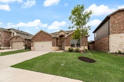 7205 Bledington Lane, McKinney, TX 75071 - Photo 2