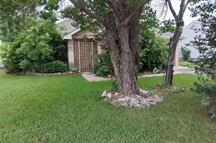 4207 Bonnie View Rd, Dallas, TX 75216 - Photo 1